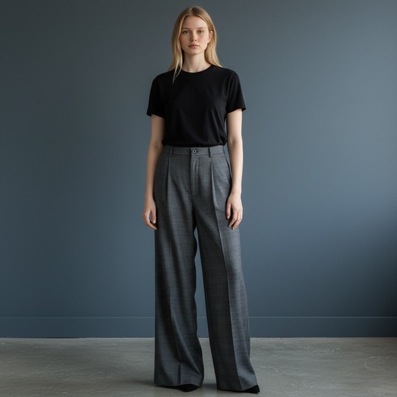 Kendall & Kylie Pants - 💙 Kendall & Kylie Gray/Blue Plaid Wide-Leg Trousers - Size Large